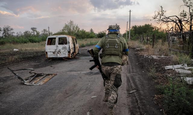 Russlands Truppen erhöhen Druck in Ostukraine DiePresse